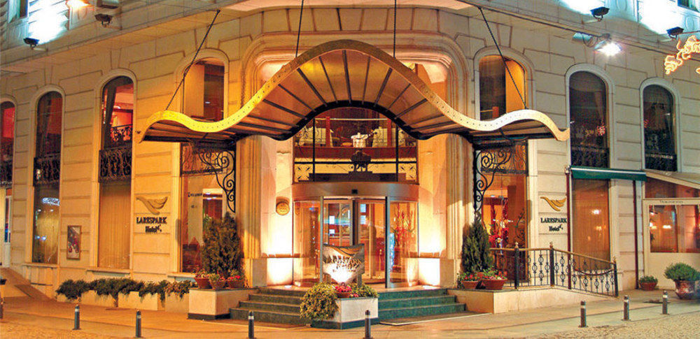 Occidental Taksim מלון 4*
